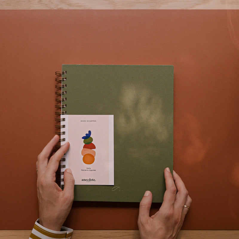 The Yearly Planner: Blossom