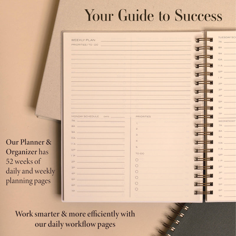 The Yearly Planner: Ink Blue
